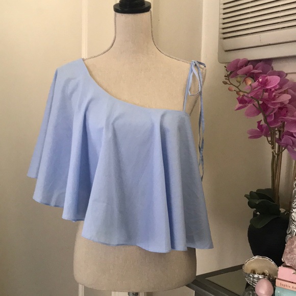 Zara Tops - Zara flowy summer top